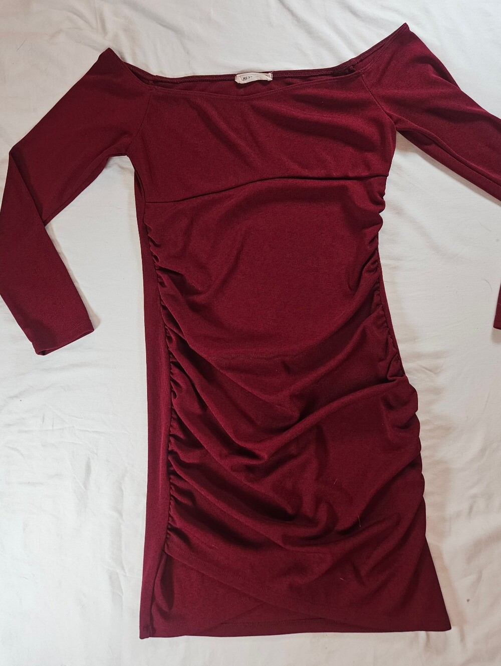 Mezzanine Juniors Deep Red Long Sleeve Off The Shoulder Ruched Dress Size Large